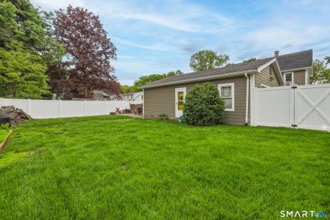 47 Gerard Street Manchester CT 06040