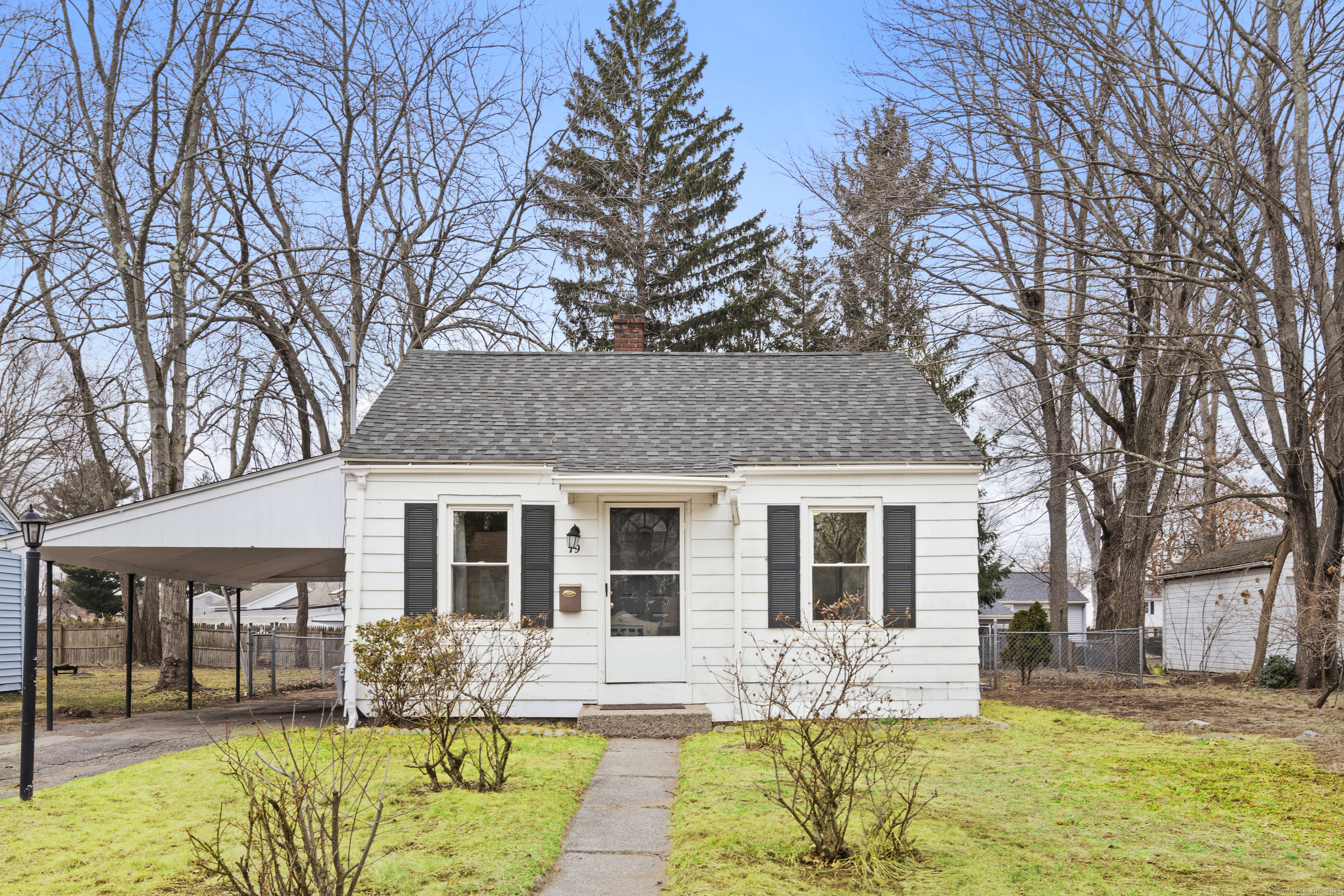 79 Evans Avenue East Hartford CT 06118