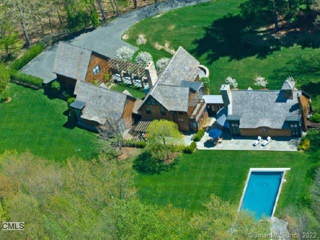 209 Umpawaug Road Redding CT 06896