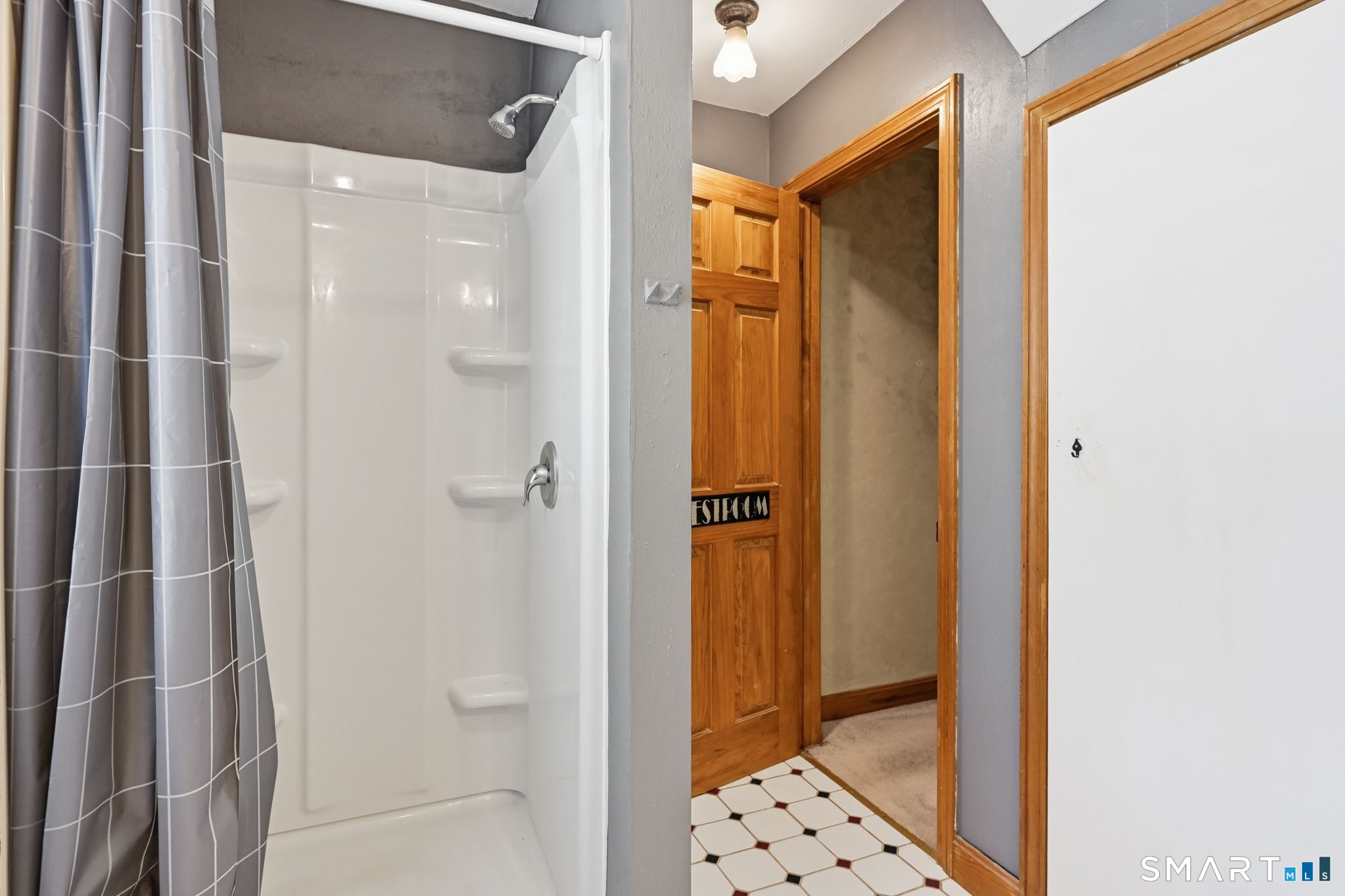 193 Woodbridge Street Manchester CT 06042
