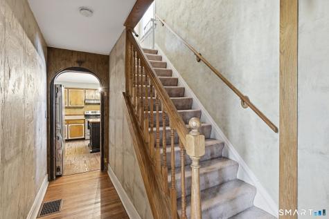 193 Woodbridge Street Manchester CT 06042