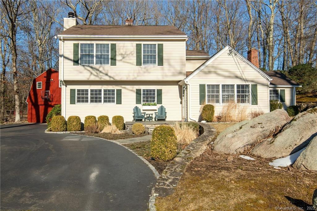 2 Rocky Nook Road New Canaan CT 06840