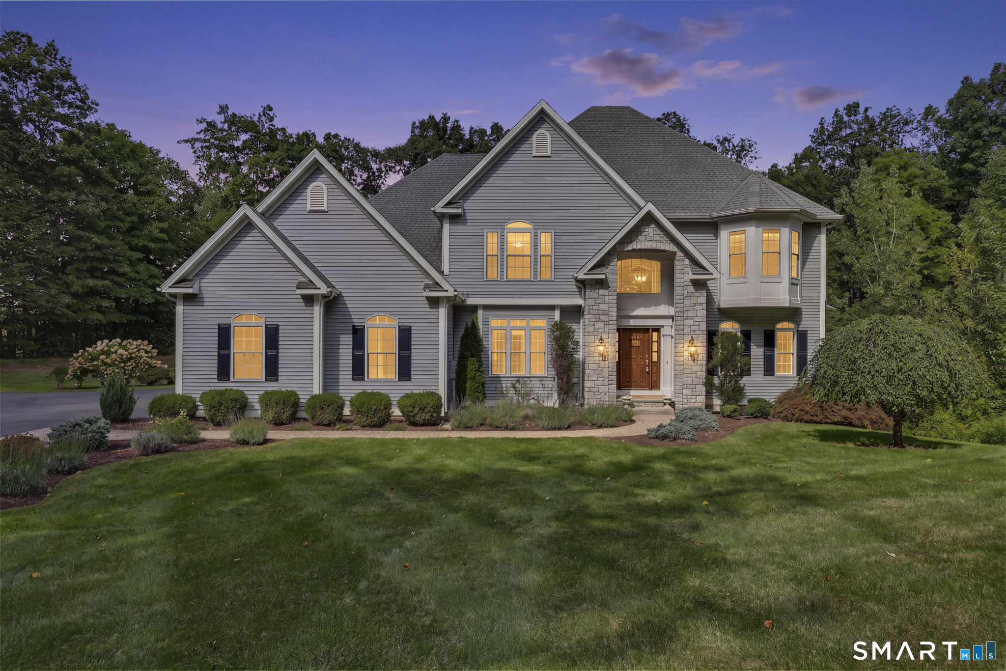32 Guernsey Lane Avon CT 06001