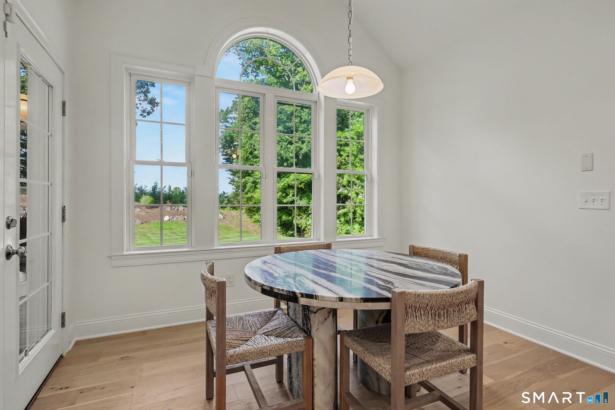 32 Guernsey Lane Avon CT 06001