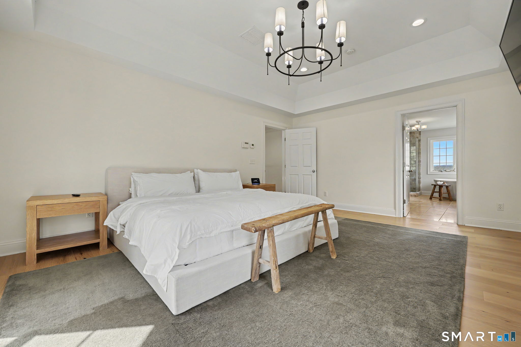 32 Guernsey Lane Avon CT 06001