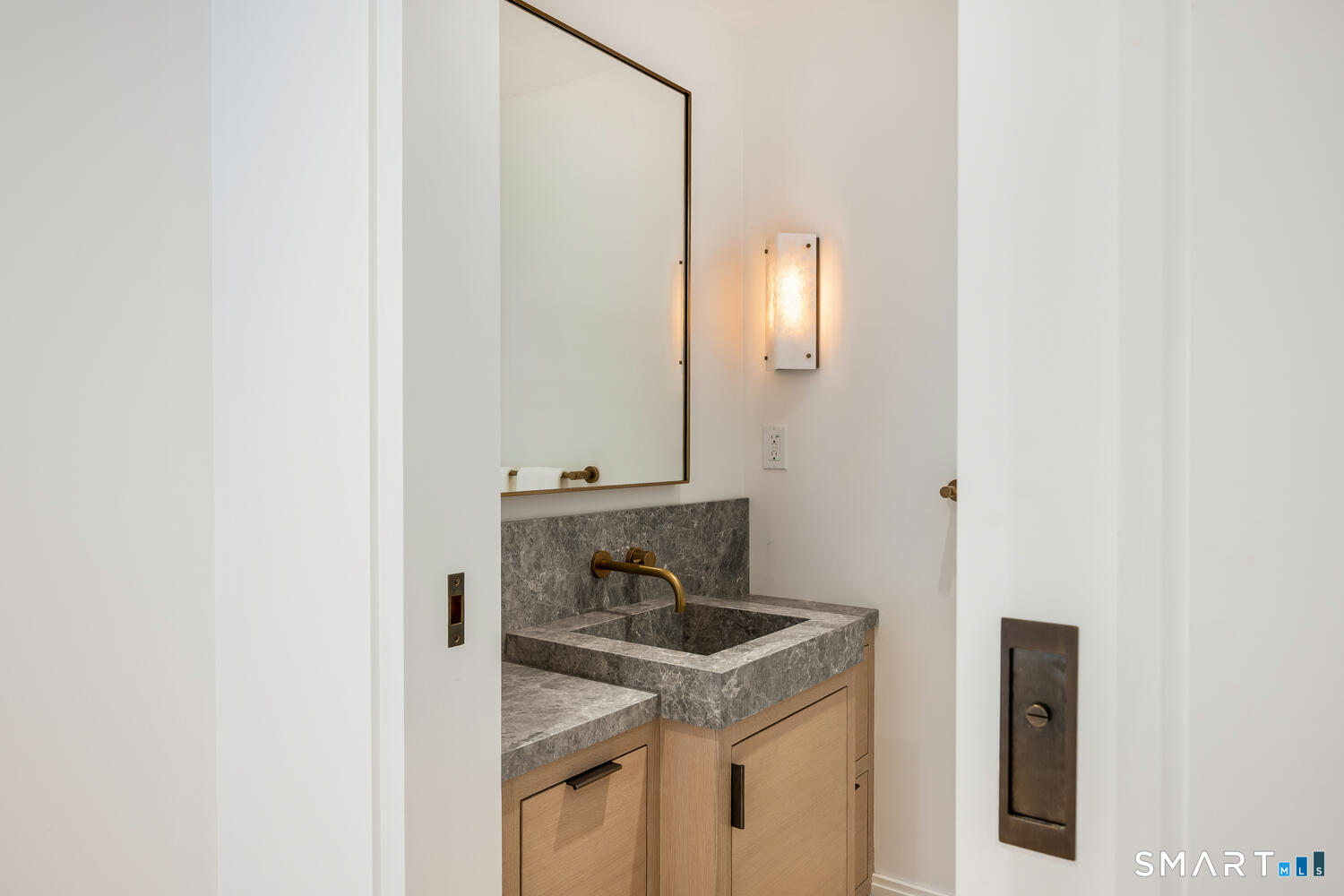 32 Birch Road Darien CT 06820