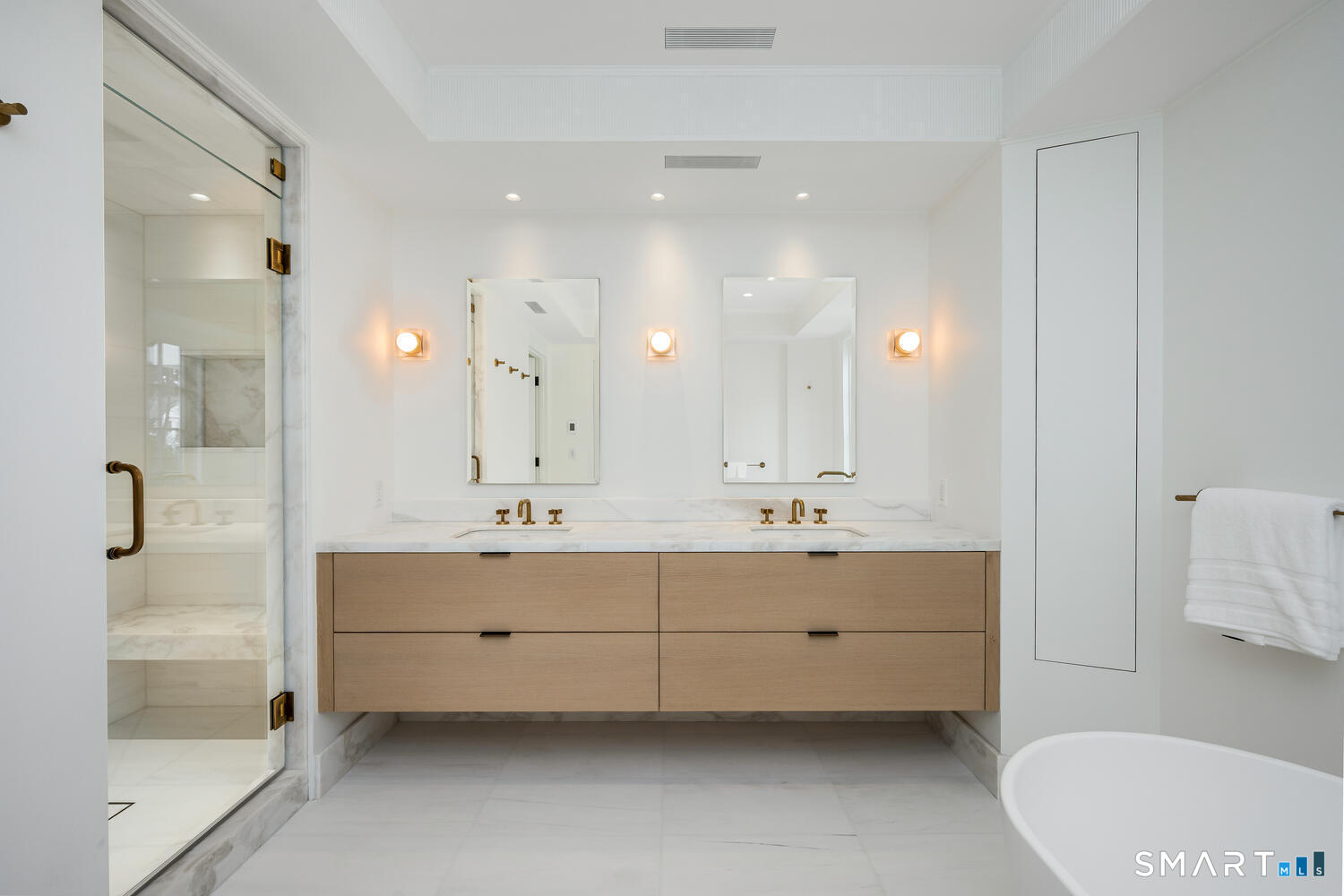 32 Birch Road Darien CT 06820