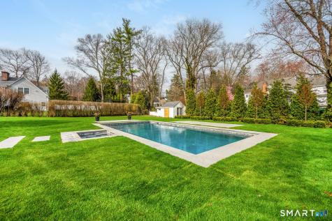 32 Birch Road Darien CT 06820