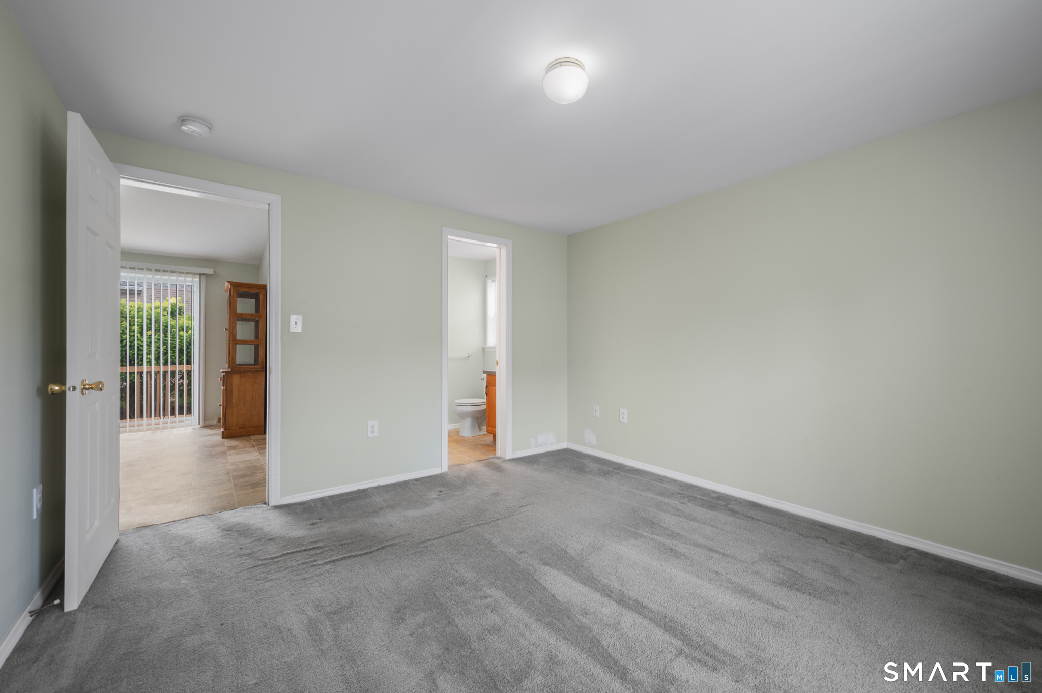 8 Rose Court East Windsor CT 06088