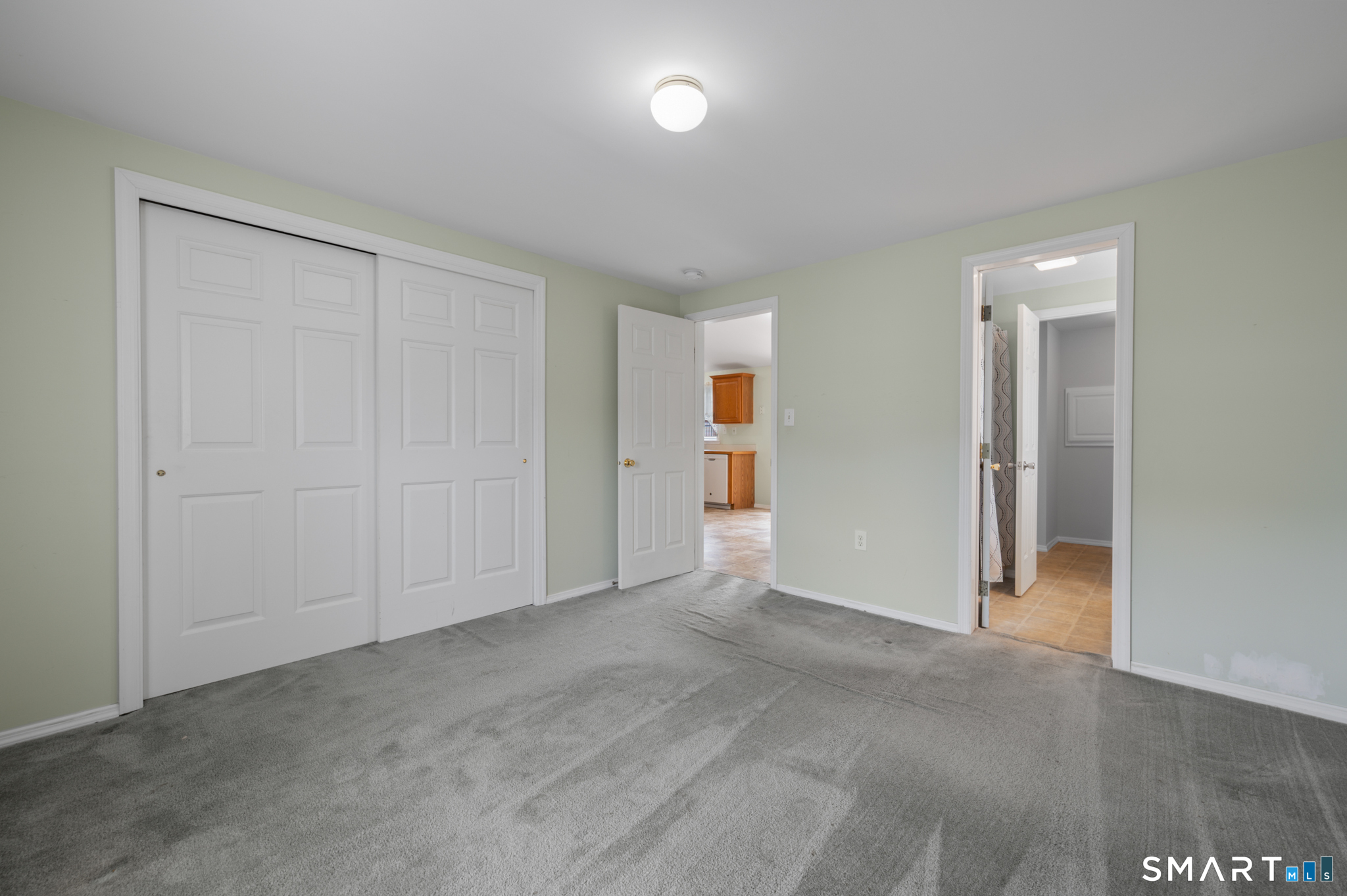 8 Rose Court East Windsor CT 06088