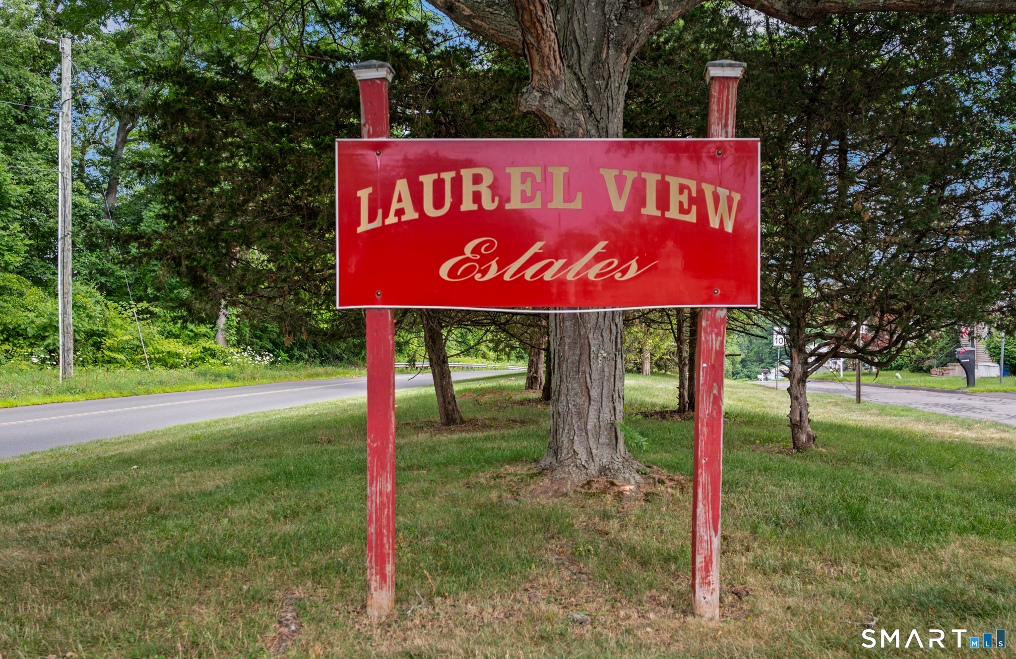 8 Rose Court East Windsor CT 06088