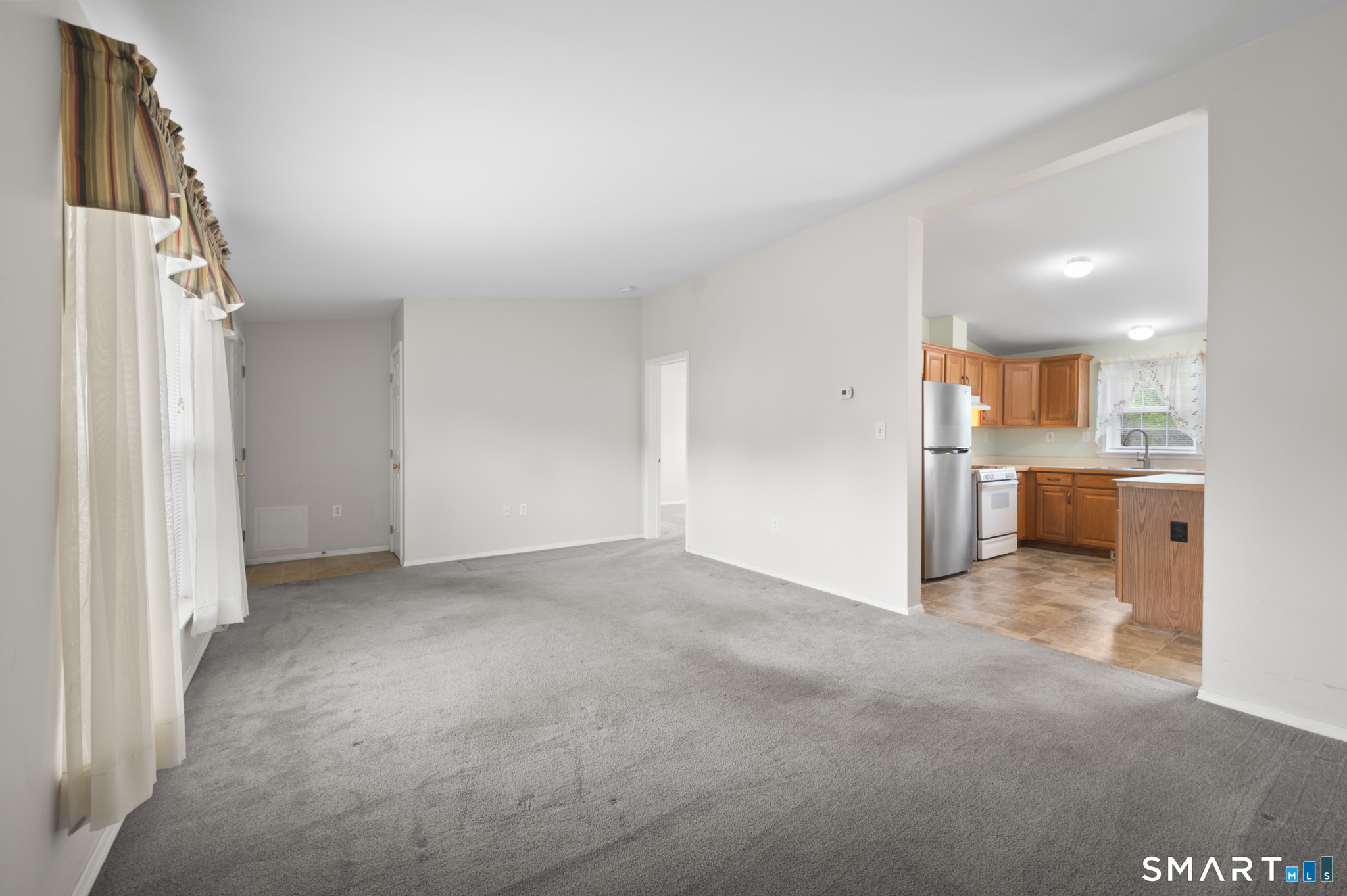 8 Rose Court East Windsor CT 06088