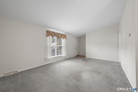 8 Rose Court East Windsor CT 06088