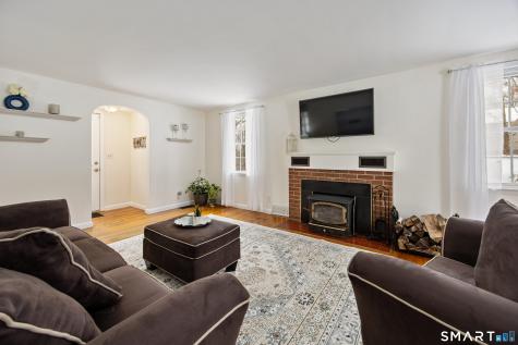 1023 King Road Cheshire CT 06410