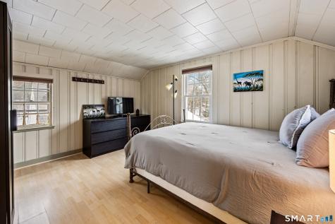 1023 King Road Cheshire CT 06410