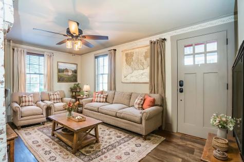 4 Stebbins Brook Lane Simsbury CT 06070