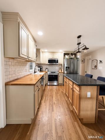 95 Shipman Drive Glastonbury CT 06033