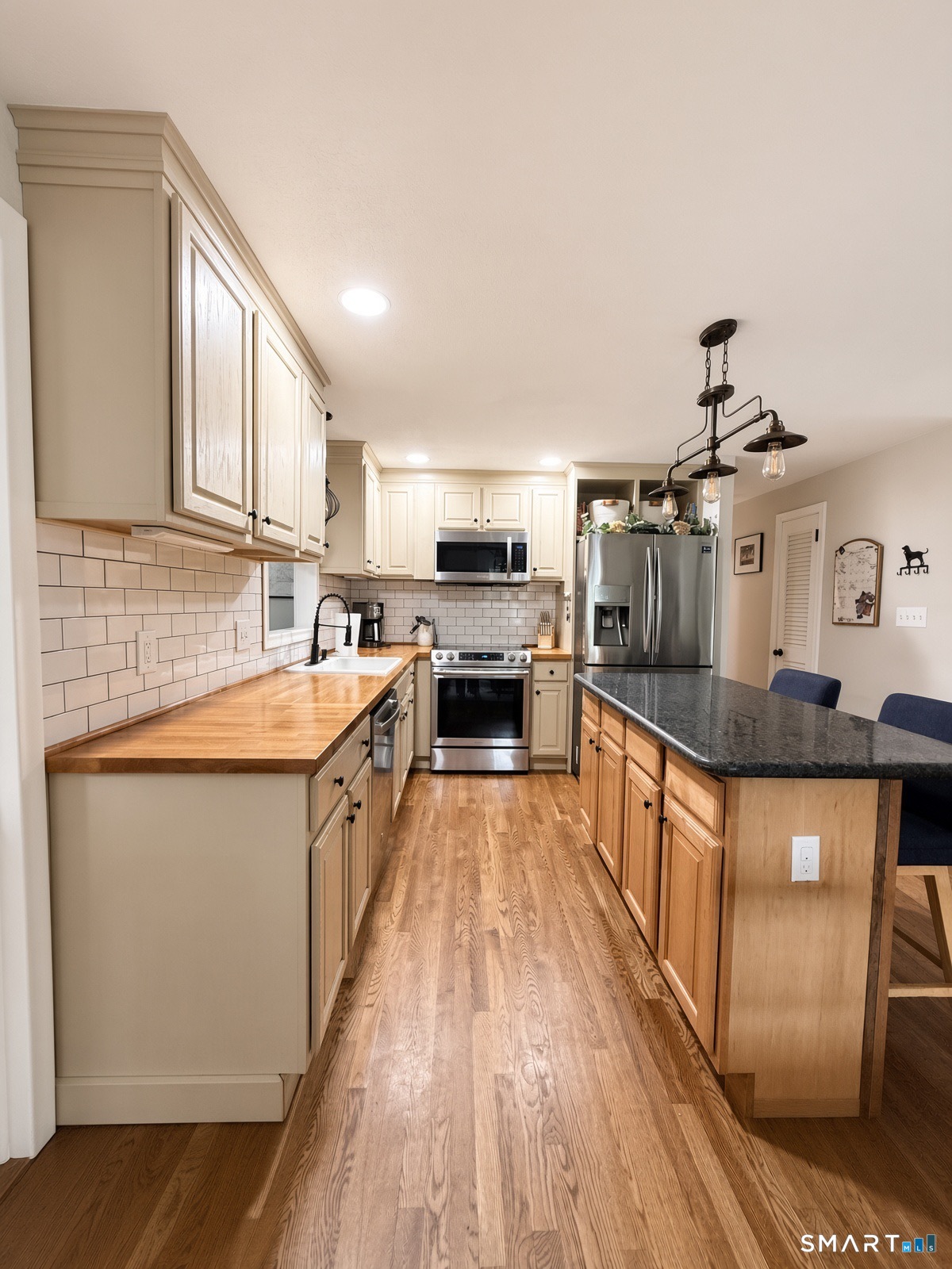 95 Shipman Drive Glastonbury CT 06033