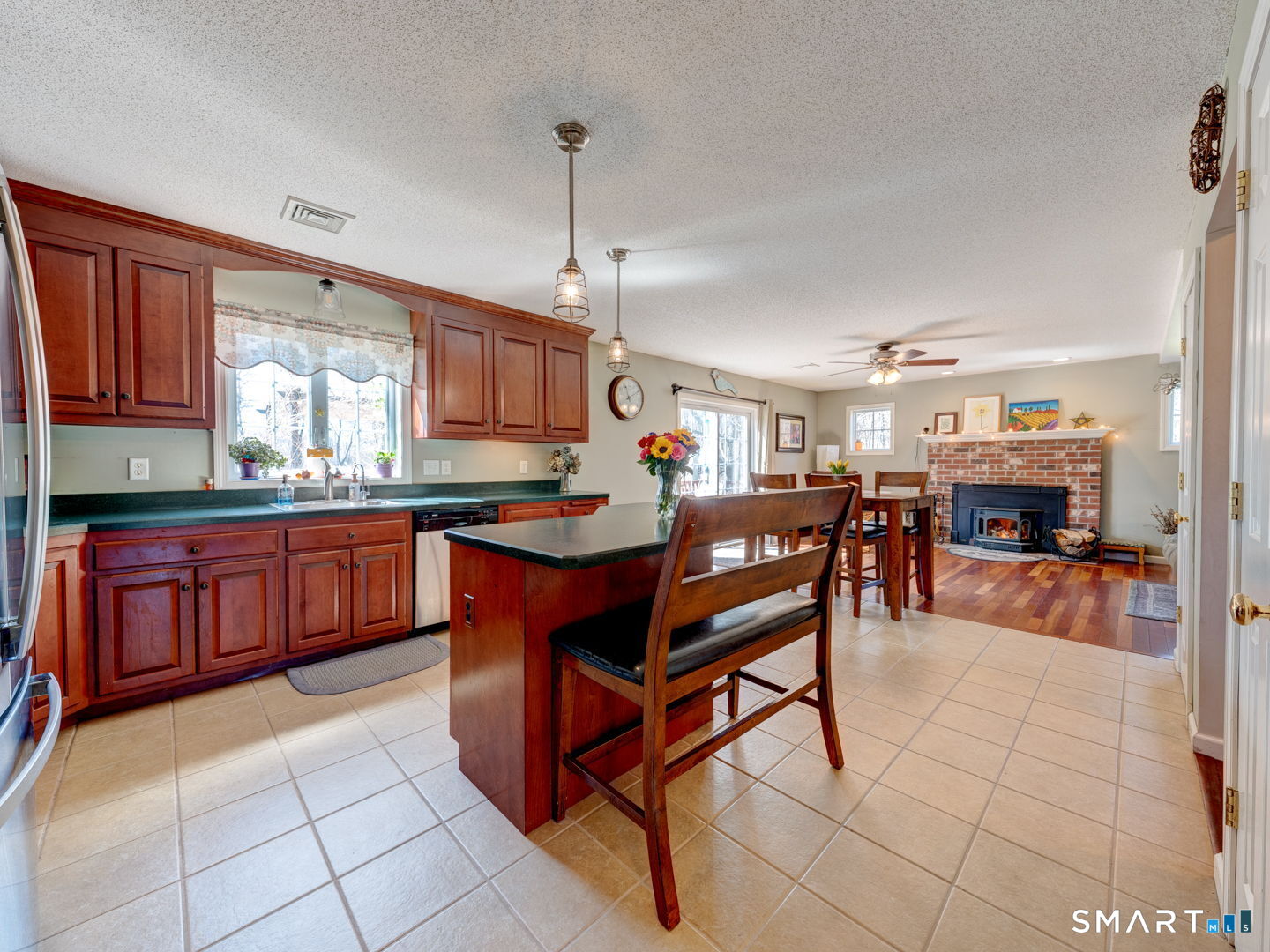 82 Lawrence Drive Lebanon CT 06249