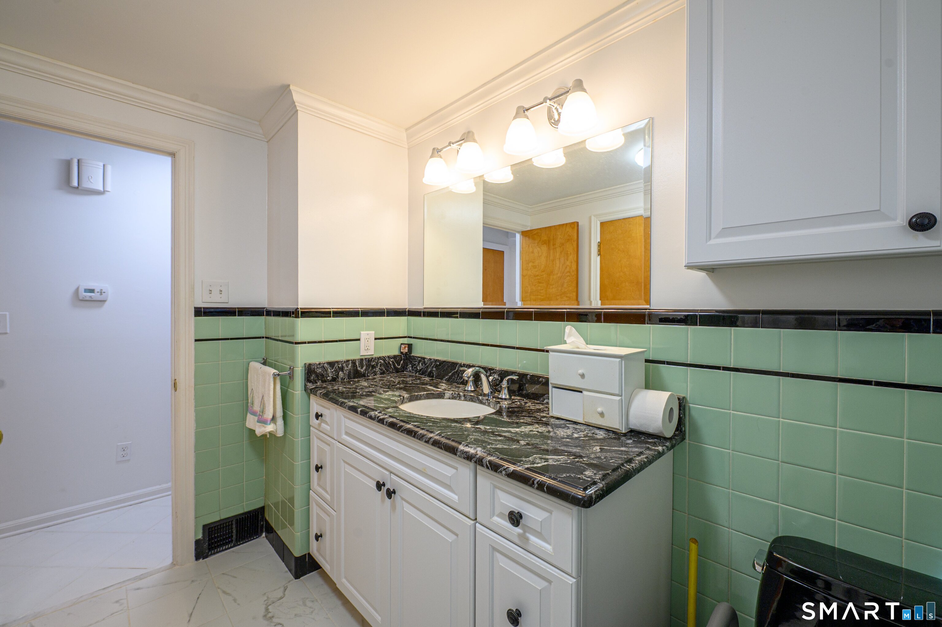 25 River Road East Haven CT 06512