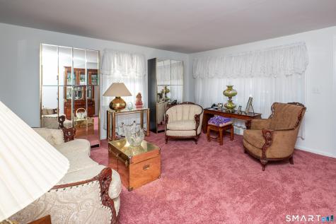 25 River Road East Haven CT 06512