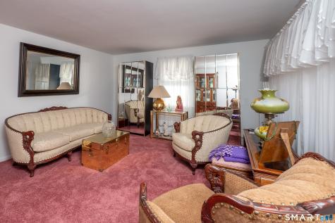 25 River Road East Haven CT 06512