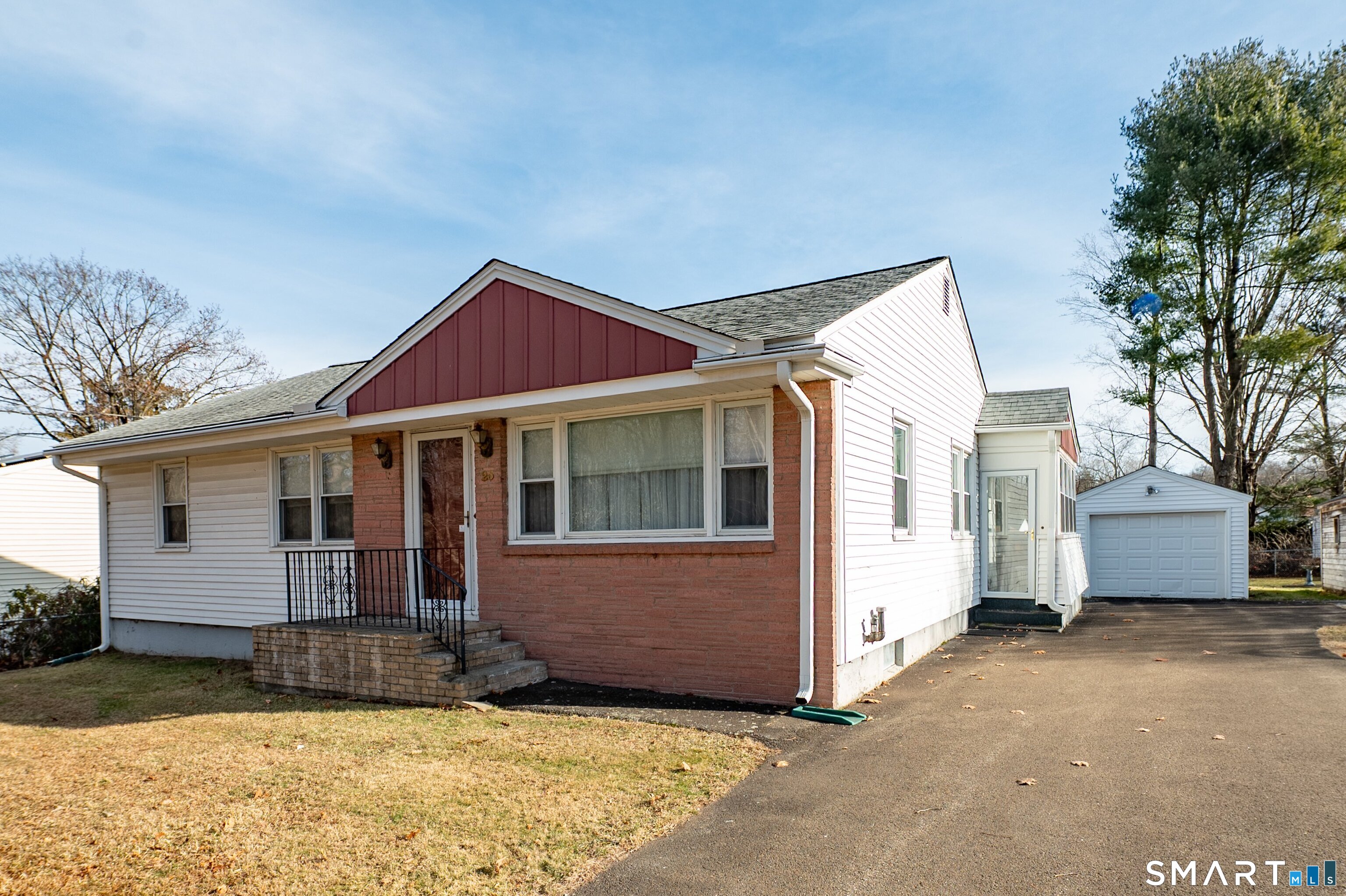 25 River Road East Haven CT 06512