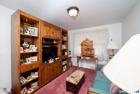 25 River Road East Haven CT 06512