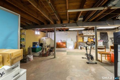 25 River Road East Haven CT 06512