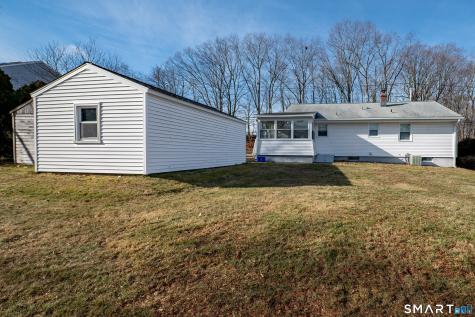 25 River Road East Haven CT 06512
