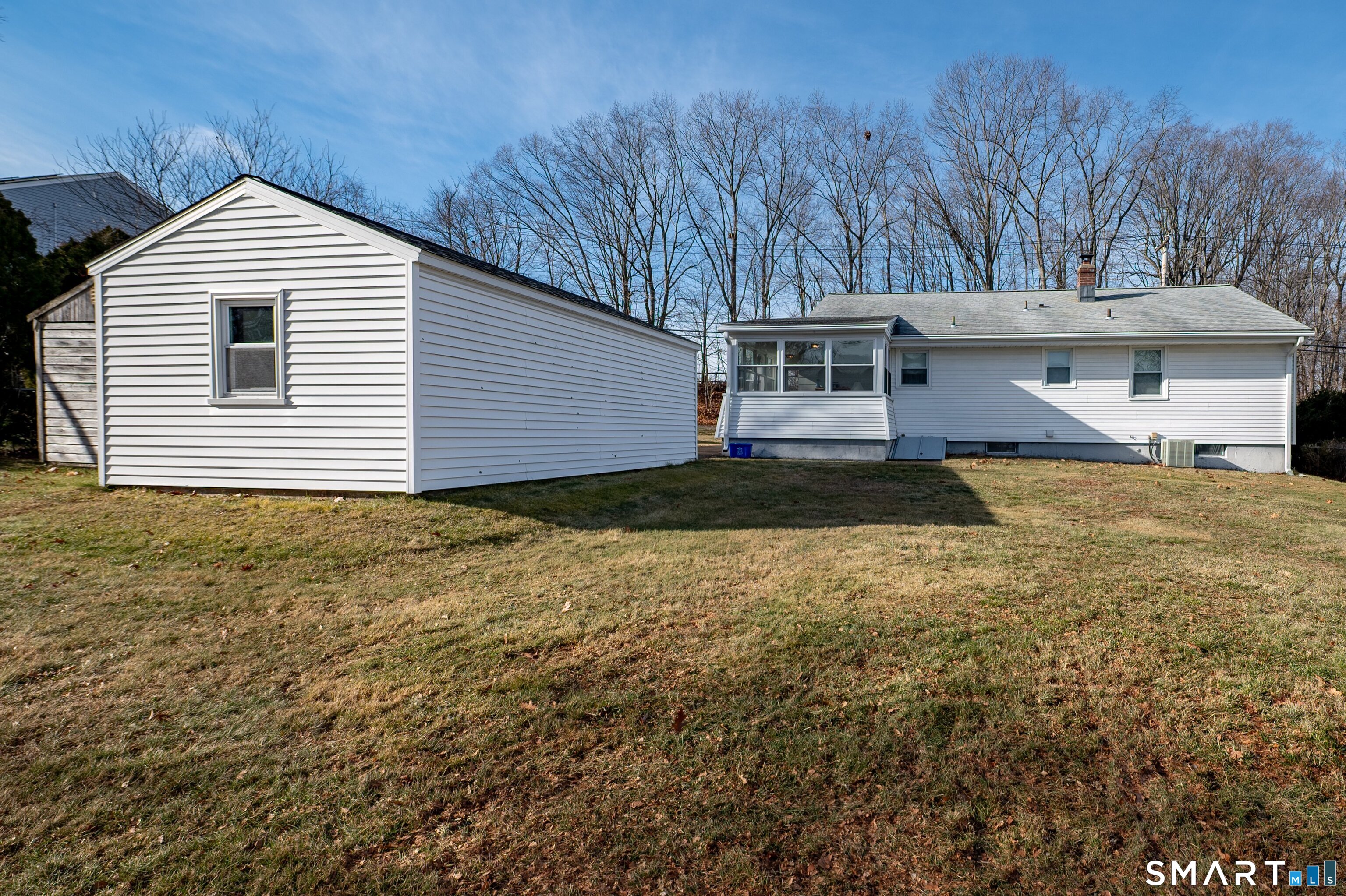25 River Road East Haven CT 06512