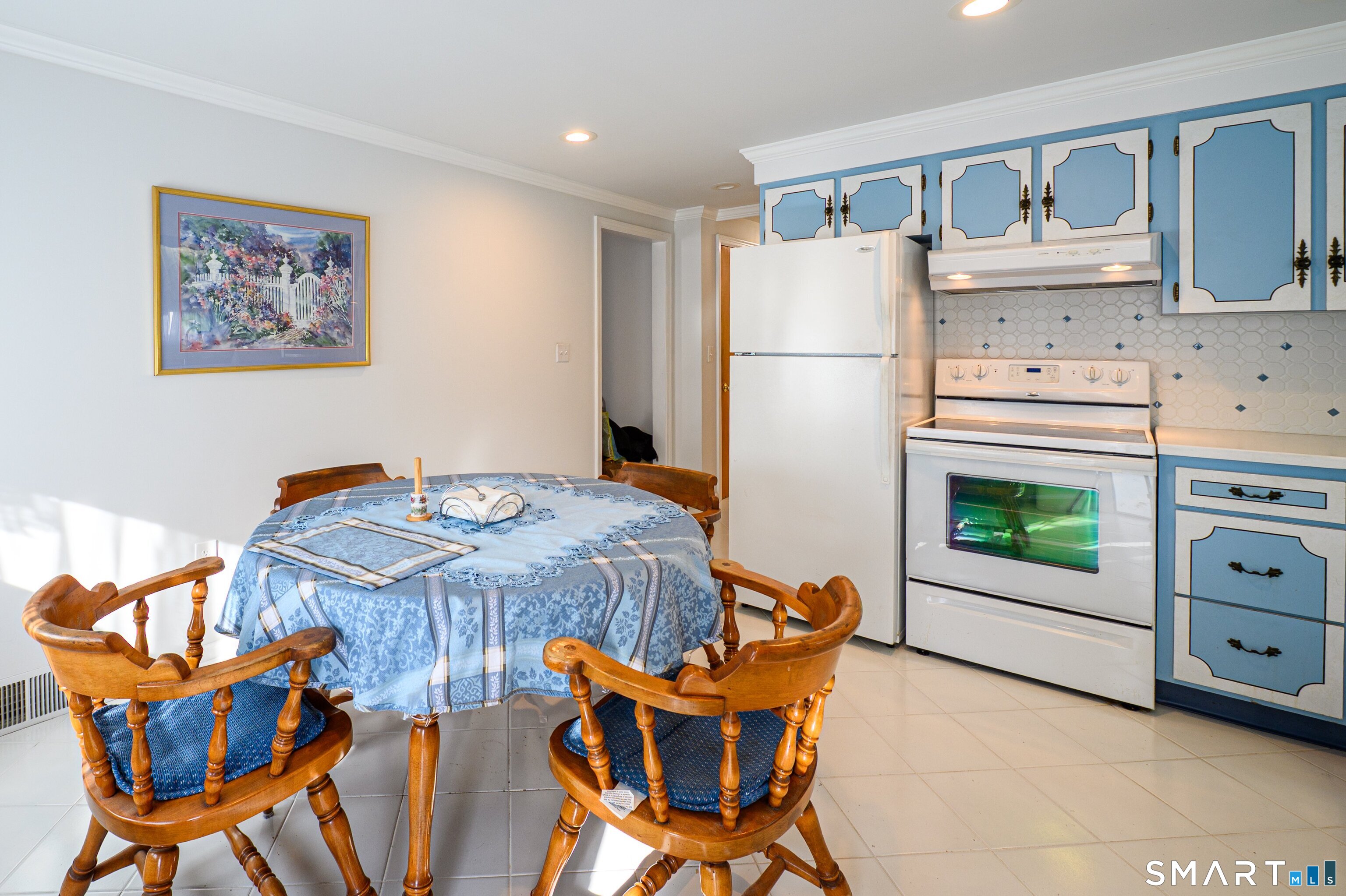 25 River Road East Haven CT 06512