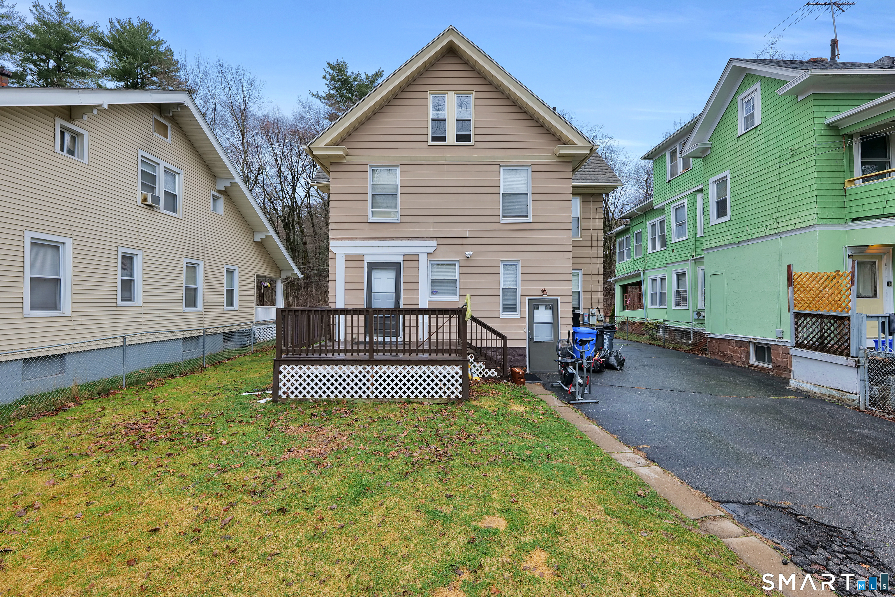 382 Vine Street Hartford CT 06112