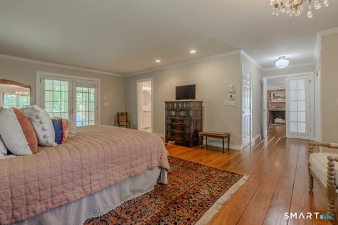 428 Simsbury Road Bloomfield CT 06002