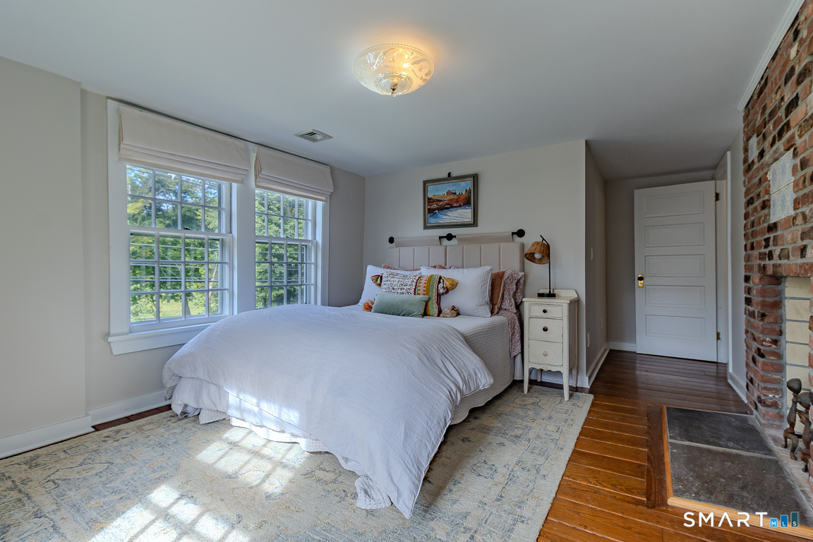 428 Simsbury Road Bloomfield CT 06002
