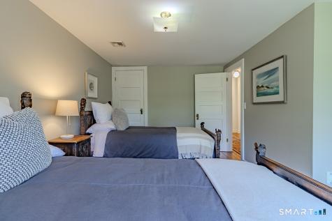 428 Simsbury Road Bloomfield CT 06002