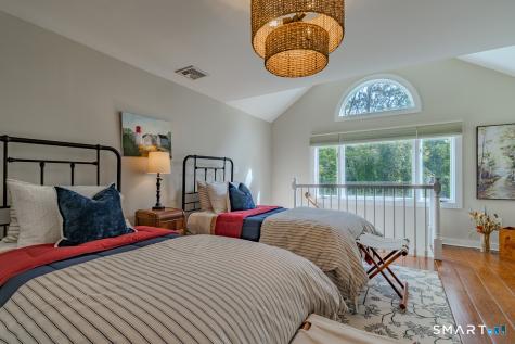 428 Simsbury Road Bloomfield CT 06002
