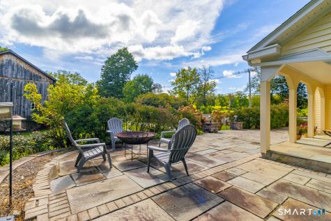 428 Simsbury Road Bloomfield CT 06002