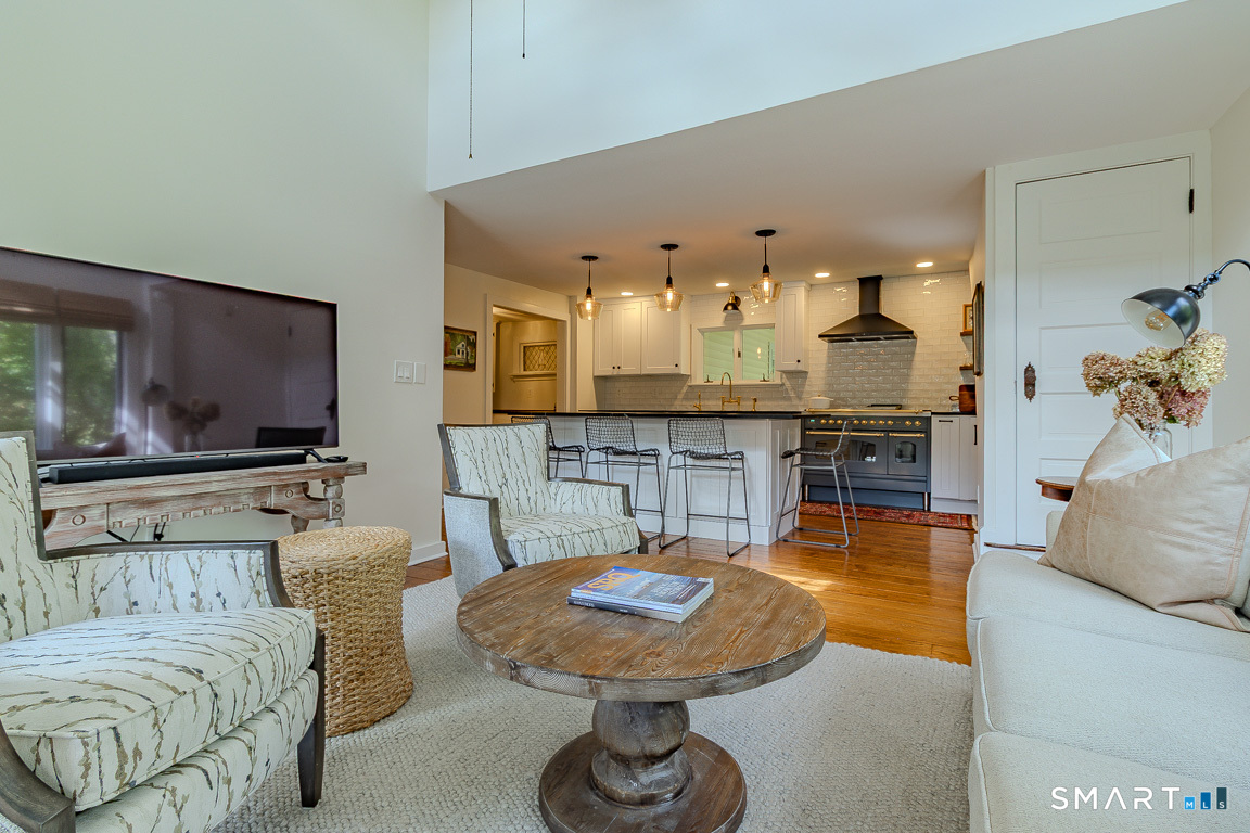 428 Simsbury Road Bloomfield CT 06002