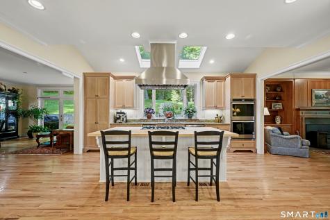 281 Newtown Turnpike Redding CT 06896