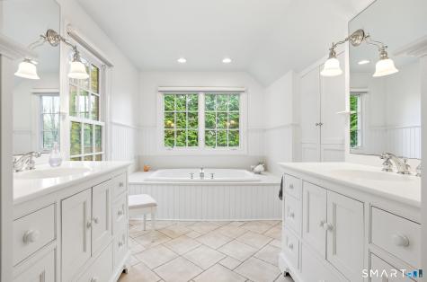 281 Newtown Turnpike Redding CT 06896