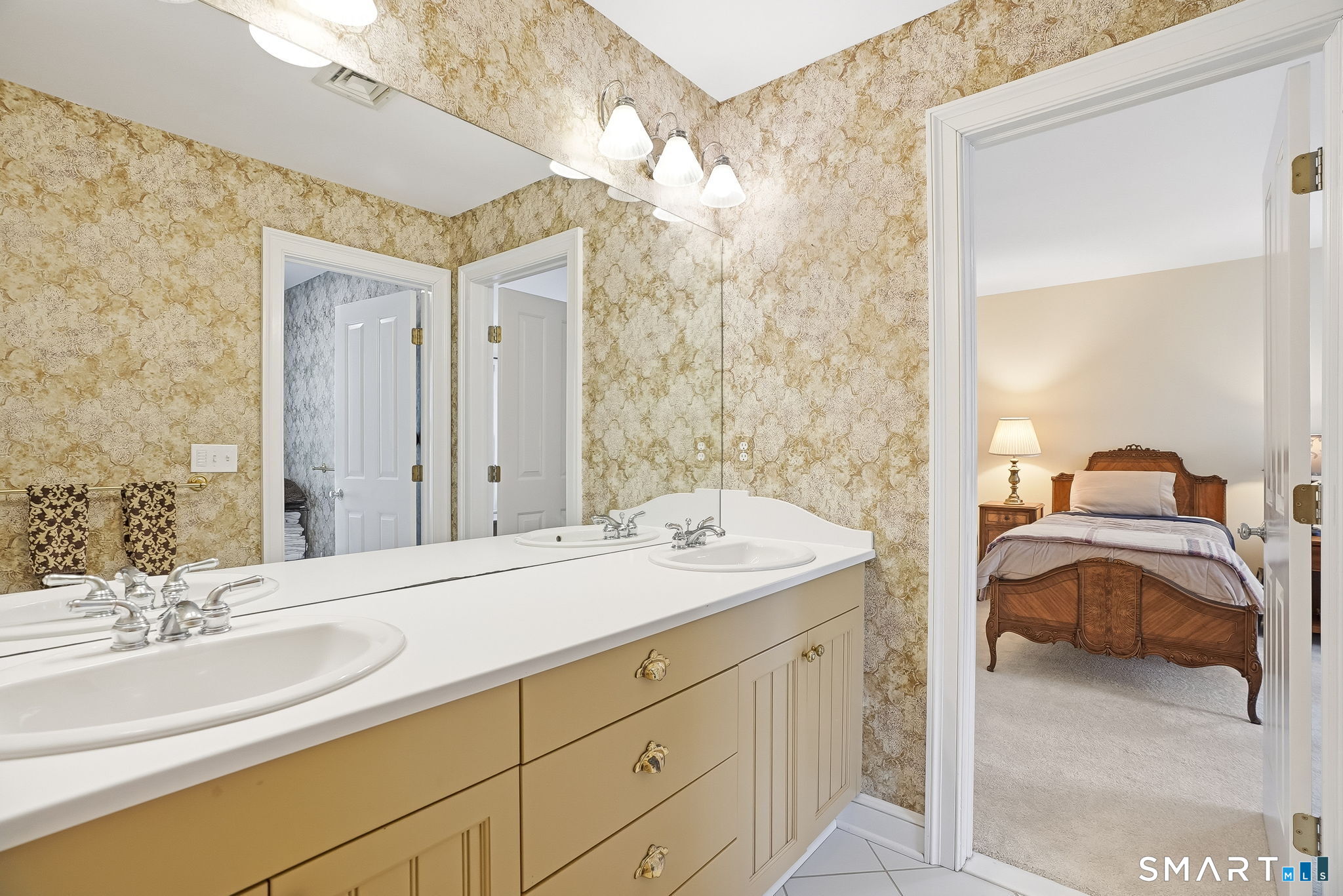 281 Newtown Turnpike Redding CT 06896