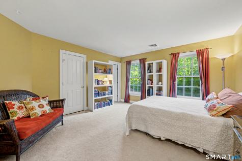 281 Newtown Turnpike Redding CT 06896