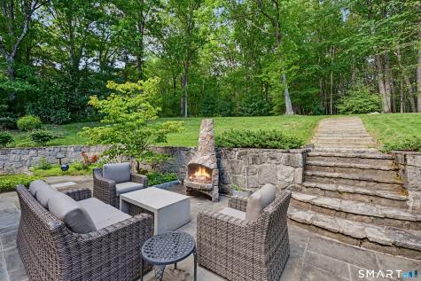 281 Newtown Turnpike Redding CT 06896