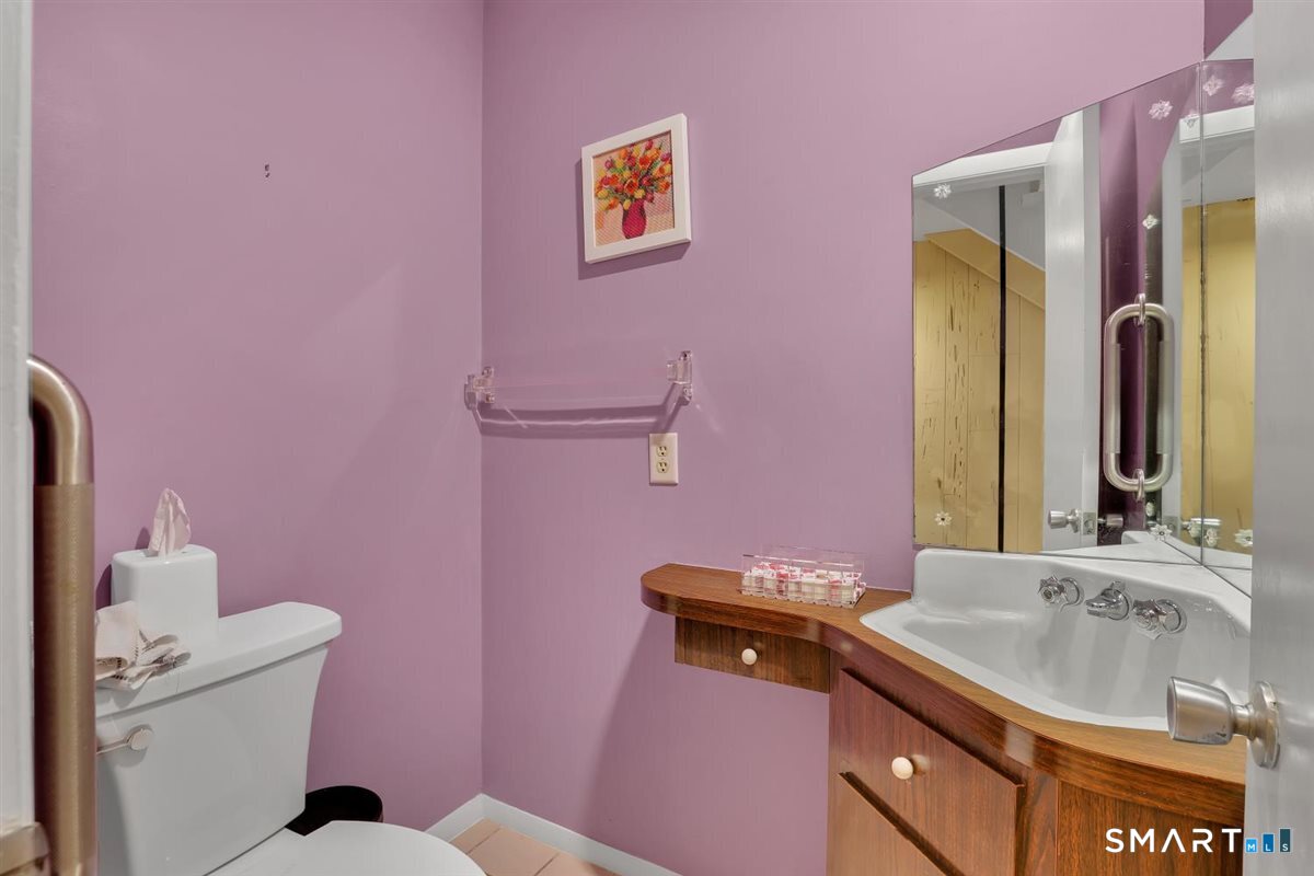 114 Richmond Drive Manchester CT 06042