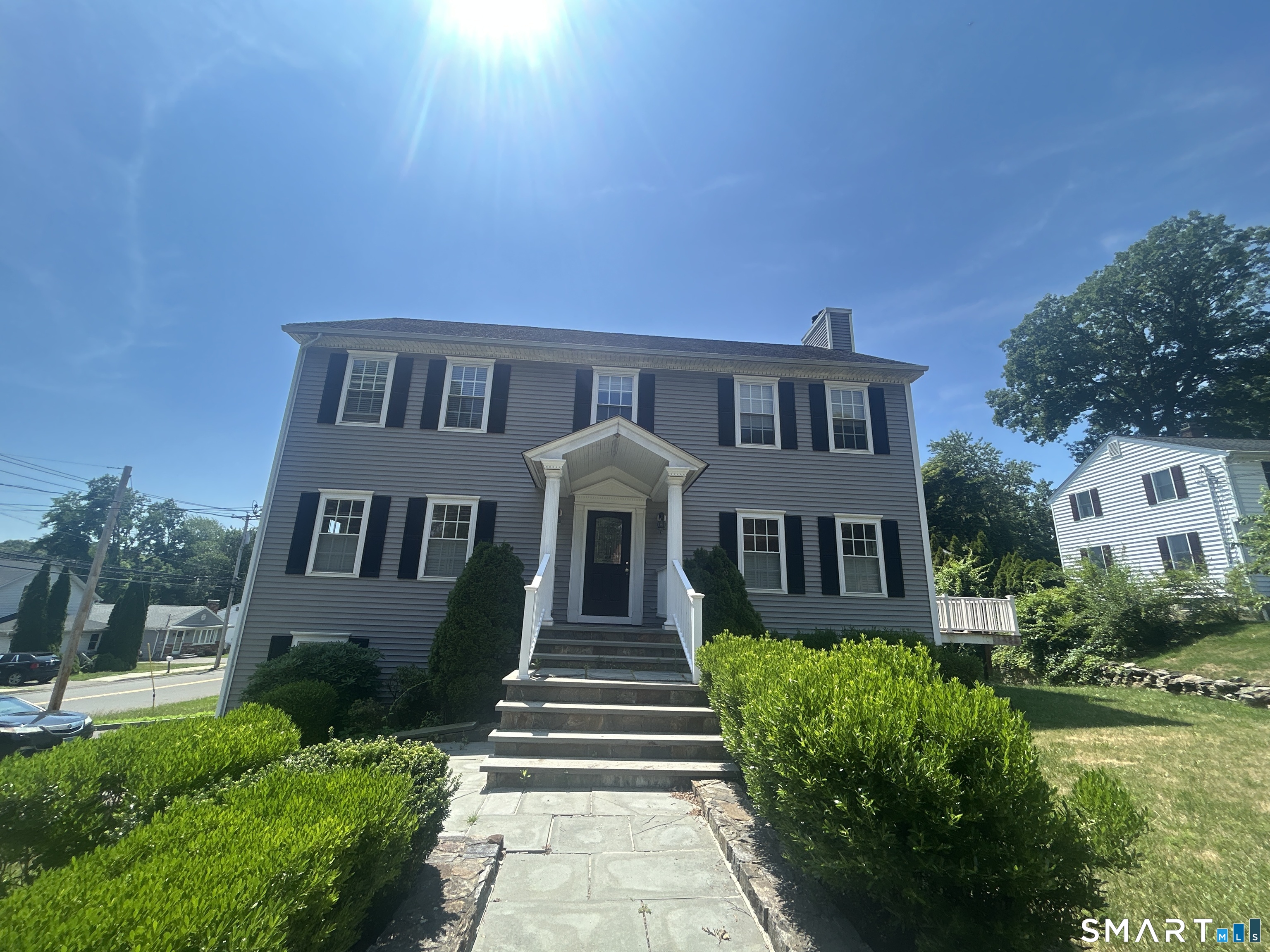 15 Tavern Rock Road Stratford CT 06614