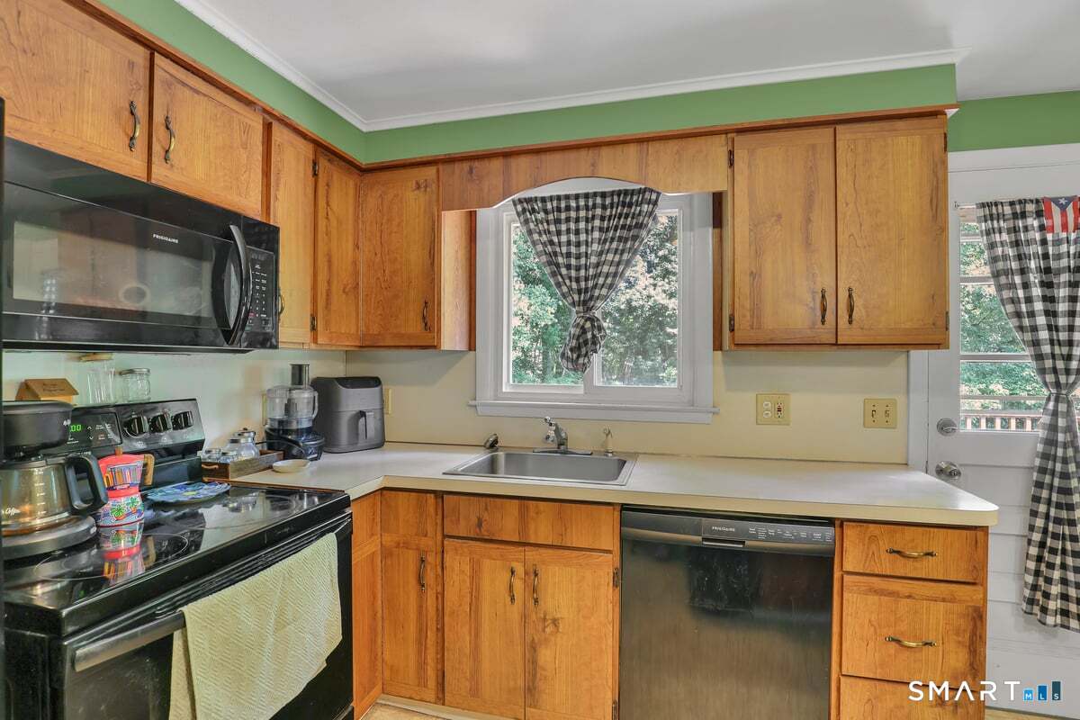 45 Hilltop Road Naugatuck CT 06770