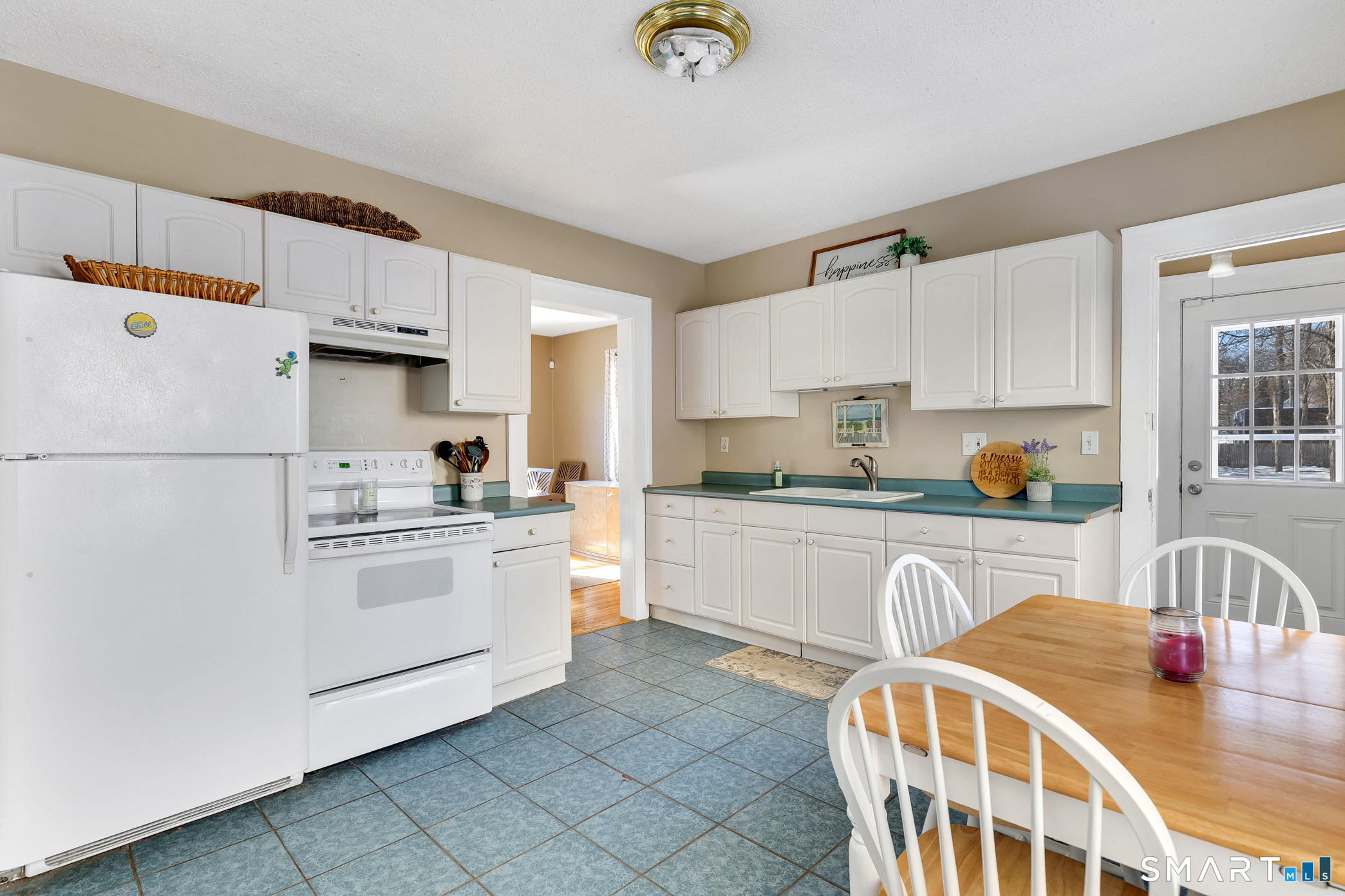 142 Washington Avenue Hamden CT 06518