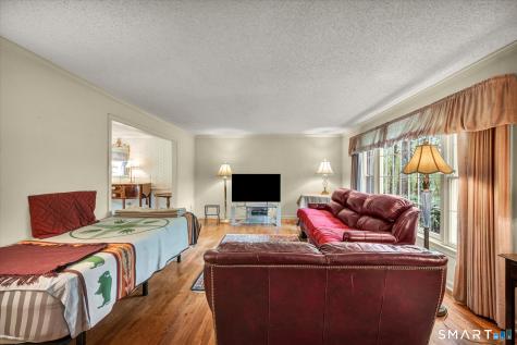 30 Philson Court Cheshire CT 06410
