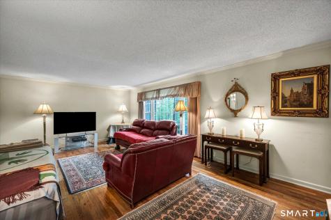 30 Philson Court Cheshire CT 06410